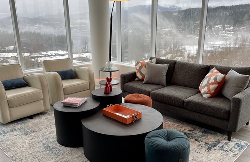 Port Moody Apartment | Stunning Modern Luxury Apartment with Ocean and Mountain Views