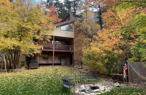 Sundance Apartment | Stunning Mountain Suite on Seven Acres at Sundance