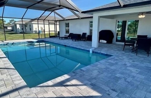 Jacarandas House | "Stunning New Construction Home w/Heated Pool"