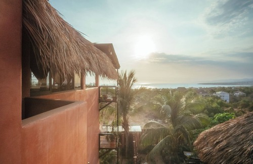 Barra de Colotepec House | Stunning Ocean View Oasis in La Punta Zicatela