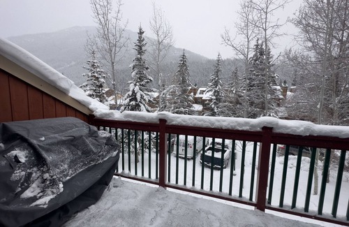 East Kootenay Condo | Stunning Panorama Mountain Retreat