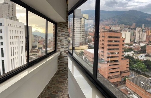 Villa Nueva House | Stunning penthouse for long-term rental only