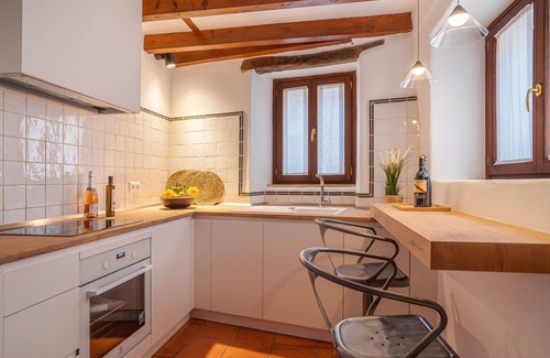 Mancor de la Vall House | Stunning private villa for 5 guests with WIFI, A/C, TV and terrace