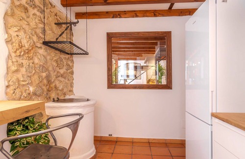 Mancor de la Vall House | Stunning private villa for 5 guests with WIFI, A/C, TV and terrace