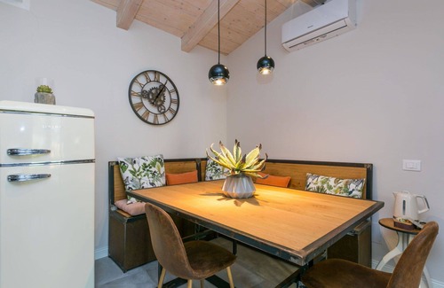 Sesto Fiorentino House | Stunning private villa for 4 people with A/C, WIFI, pool, TV and panoramic view