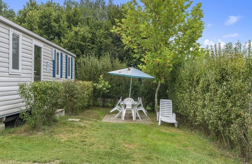 Tyn nad Vltavou House | Stunning private villa for 4 guests with WIFI, A/C, terrace, pets allowed and parking