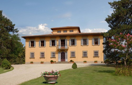 Vicchio Villa | Stunning private villa for 14 guests with private pool, WIFI, TV, terrace and panoramic view
