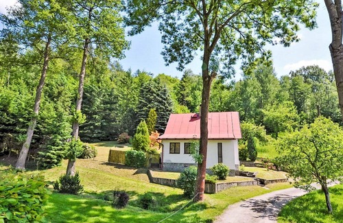 Zelezny Brod Villa | Stunning private villa for 5 guests with TV, terrace and pets allowed