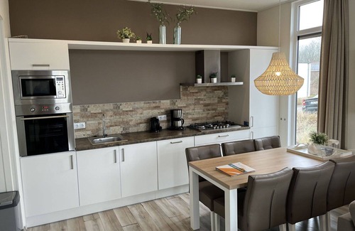 Municipality of Hellevoetsluis House | Stunning private villa for 6 guests with WIFI, TV, terrace and parking