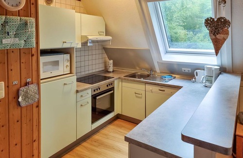 Bad Arolsen House | Stunning private villa for 5 guests with WIFI, TV and patio