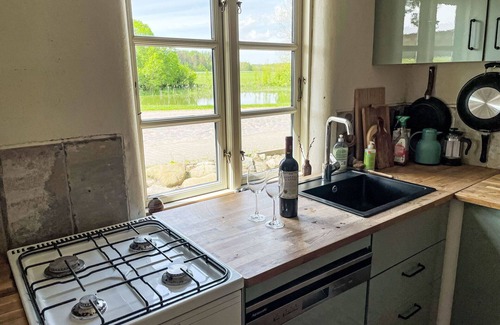 Karin House | Stunning private villa for 10 guests with WIFI, TV and terrace