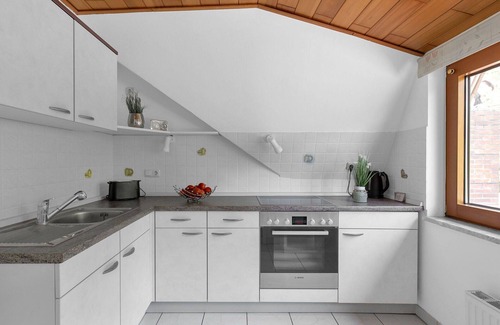 Butjadingen House | Stunning private villa for 20 people with WIFI, TV, terrace and pets allowed