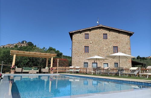 Montegonzi Villa | Stunning private villa with A/C, private pool, WIFI, TV, veranda, panoramic view and parking
