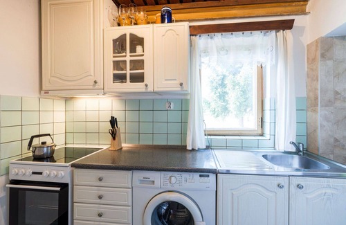 Vitkovice House | Stunning private villa for 12 people with WIFI, TV, terrace, pets allowed and panoramic view