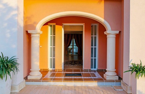 Finestrat Villa | Stunning private villa with A/C, private pool, WIFI, TV, patio, pets allowed and parking