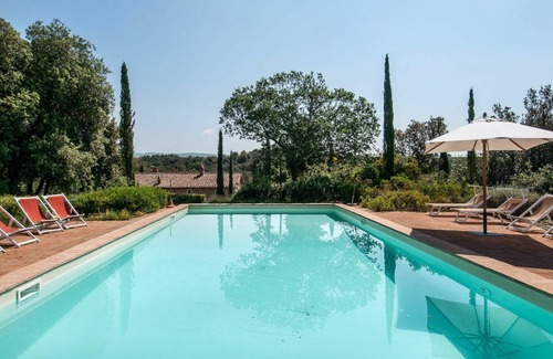 Camigliano Villa | Stunning private villa for 12 people with A/C, WIFI, private pool, TV and panoramic view