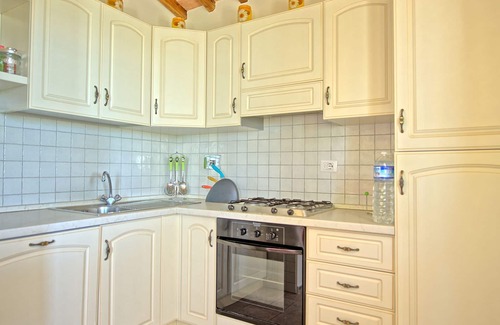 Castelfiorentino Villa | Stunning private villa with WIFI, private pool, A/C, TV, terrace, pets allowed and panoramic view
