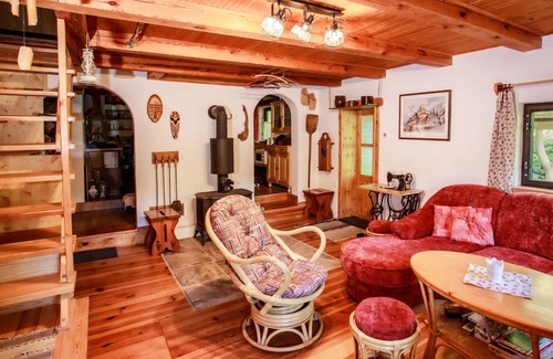 Lipno nad Vltavou Villa | Stunning private villa for 6 people with WIFI, TV, patio, pets allowed, panoramic view and parking