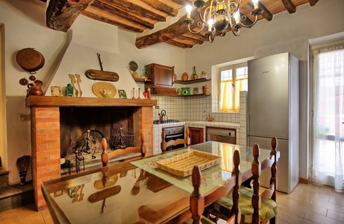 San Miniato Villa | Stunning private villa for 8 guests with A/C, private pool, WIFI, TV, terrace and panoramic view