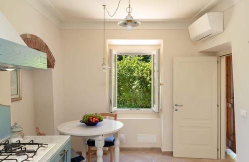 Scarperia Villa | Stunning private villa for 6 guests with private pool, WIFI, A/C, TV, patio and panoramic view