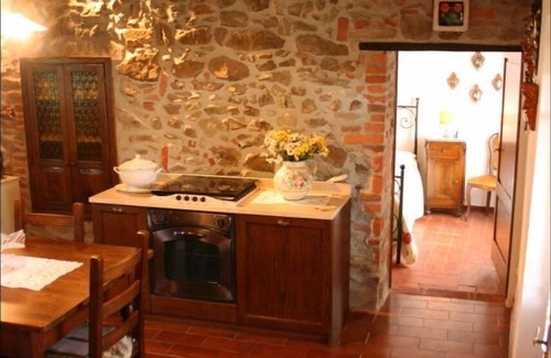 Sinalunga Villa | Stunning private villa for 4 people with A/C, private pool, WIFI and TV