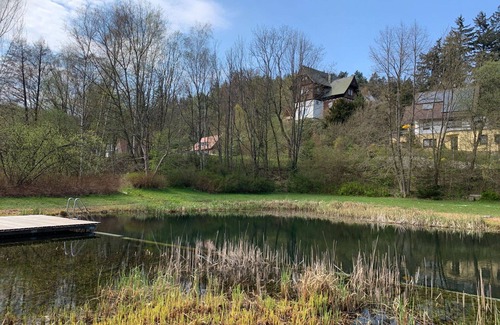 Oybin House | Stunning private villa with A/C, hot tub, WIFI, TV, patio, pets allowed and panoramic view
