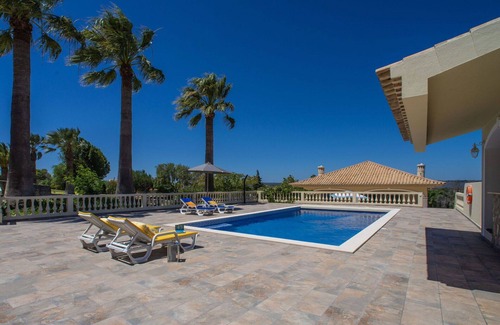 Sargacal House | Stunning private villa for 4 guests with pool, WIFI, A/C, TV and terrace