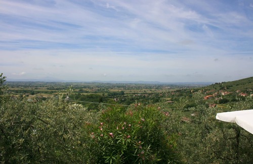 San Pietro a Cegliolo Villa | Stunning private villa for 5 guests with WIFI, private pool, pets allowed and parking