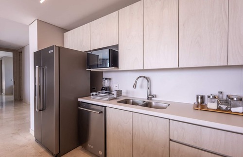 Porto Nao Apartment | Stunning Sea Views from 3BR Penthouse F3