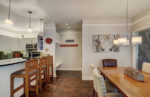 Mountain House Condo | Stunning Ski-In Ski-Out Condo/Private Hot Tub/Recently Updated