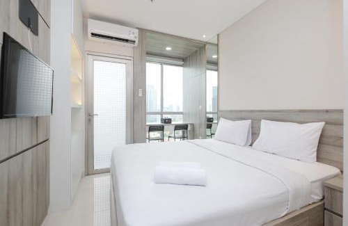 Semanggi Apartment | Stunning Studio at Ciputra World 2 Apartment By Travelio