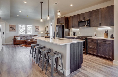 Sunnyside House | Stunning Townhome in Sunnyside/Lohi