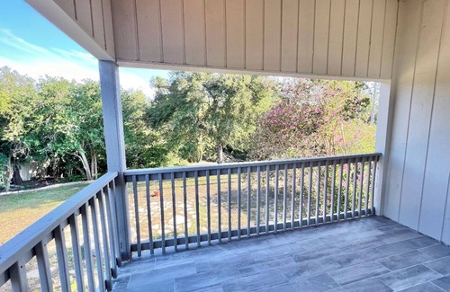 Harlingen House | Stunning Two Story Paradise!