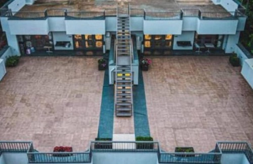 Kodaikanal Apartment | Stunning View & Modern Amenities-H2