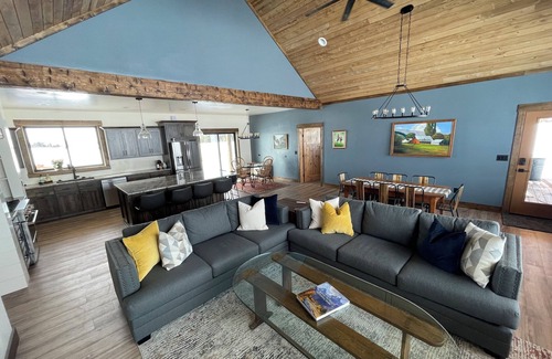 Tetonia Cabin | Stunning view of the Tetons - Tetonia Base Camp