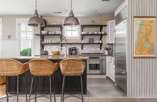 Saugatuck Condo | Stunning Views from Rooftop Balcony, Lakefront, Pool Access, Walk to downtown