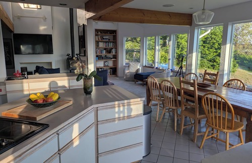 Friday Harbor House | Stunning Views of Griffin Bay & Olympic Mts - 3 Bed, 3 Bath House