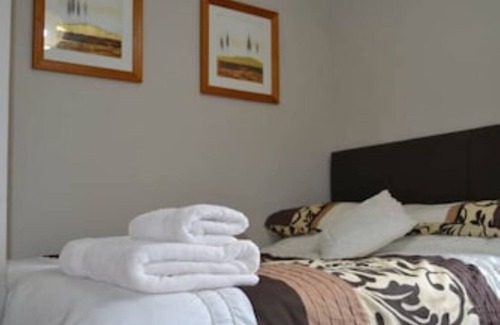 Horton in Ribblesdale Bed & Breakfast | Stunning views of Yorkshire Dales 3 Peaks, 10 miles from Settle | B & B Room 3