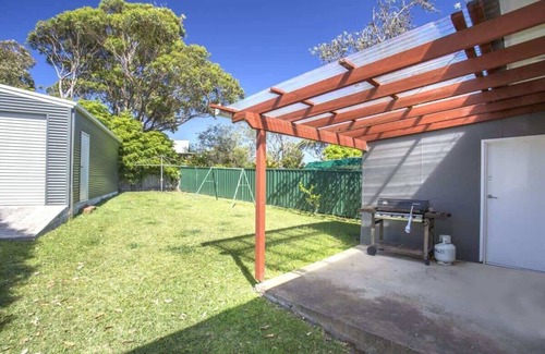 Dolphin Point House | Stunning Views Summar