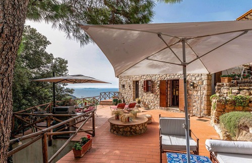 Cala Piccola Villa | Stunning villa for 6 people with WIFI, A/C, TV and terrace