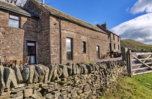 Buxton House | Stunning villa for 5 guests with WIFI and pets allowed
