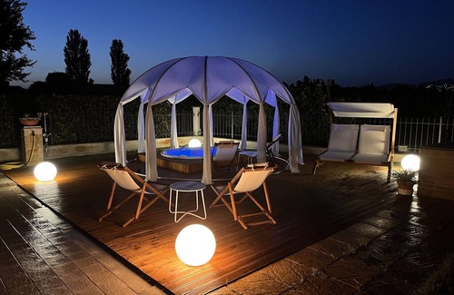 Castelnuovo Villa | Stunning villa with hot tub, WIFI, A/C, sauna, TV, patio, pets allowed and panoramic view