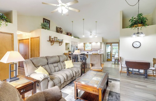 Sturgis House | Sturgis Home w/Yard < 1 Mi to Minnewaukan Lake