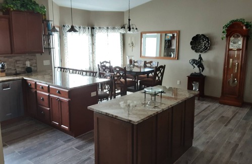 Summerset House | Sturgis Rally, 15 mins from Sturgis, 15 mins from Rapid Cityn