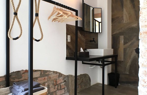 Dong Khoi Apartment | STYLED OUT STUDIO APARTMENT