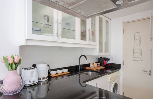 Northcote Condo | Stylish 1BD by Northcote Road and Clapham Junction
