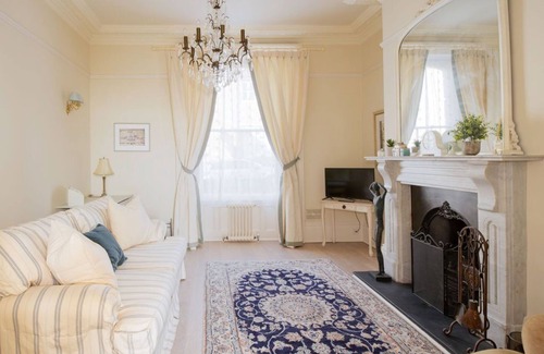 Kingsbridge Apartment | Stylish 1BR apartment near Salcombe & beaches