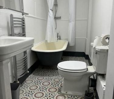 Jesmond Apartment | Stylish 2-Bed in Trendy Jesmond