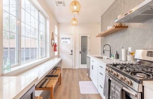Downtown Reno House | Stylish 2-Bedroom walking distance to Downtown
