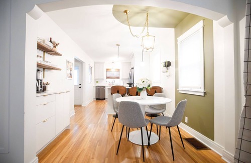 Macalester - Groveland House | Stylish 3BR Home in Prime St. Paul Location